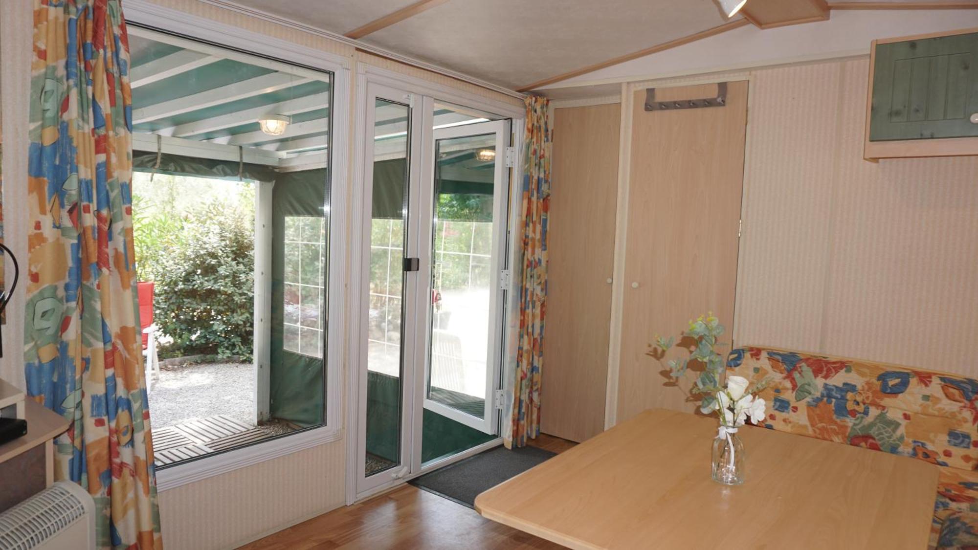 Chalets Met Buitenkeuken Op Camping Lei Suves - Joycasa Roquebrune-sur-Argens Quarto foto